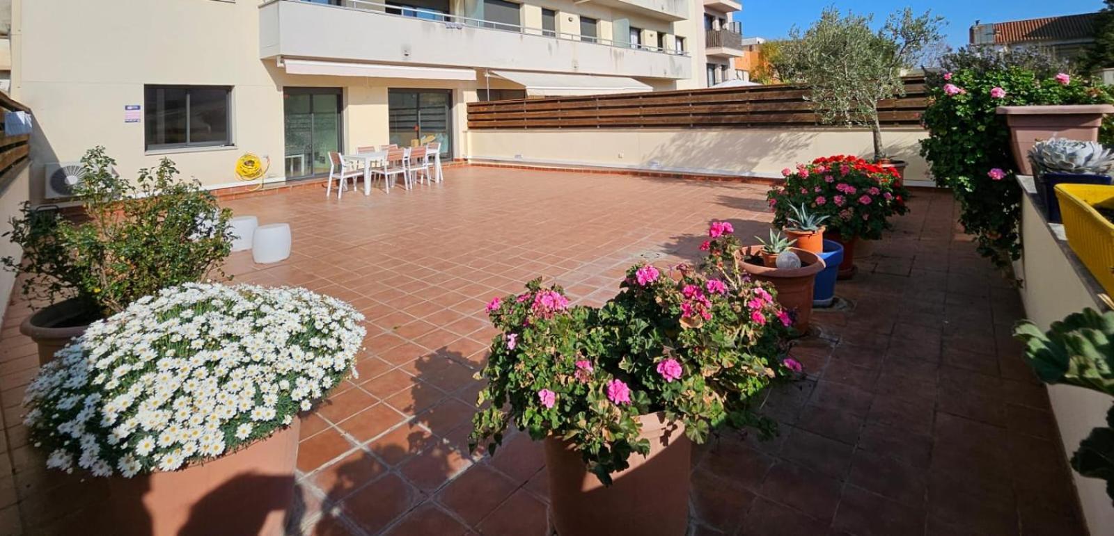 Apartamento Vilallonga Figueres  Exterior photo