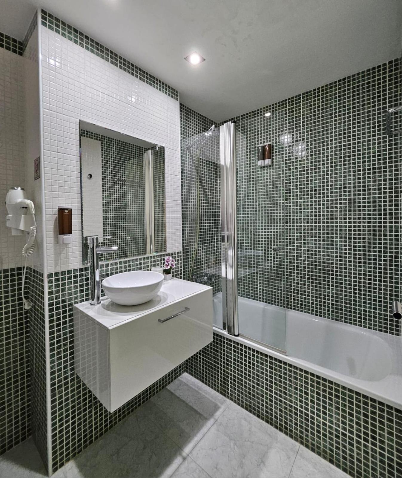 Apartamento Vilallonga Figueres  Exterior photo